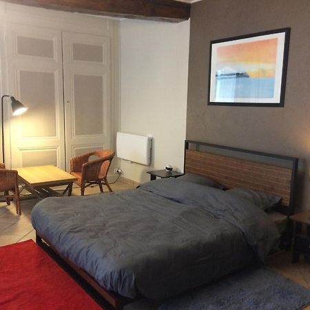 Chambre Spacieuse Au Calme Proche De Lyon Sathonay-Village Eksteriør bilde